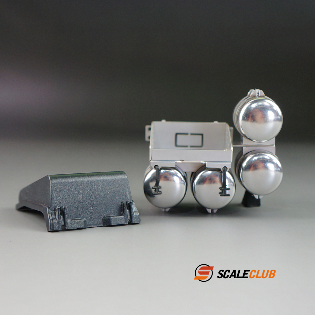Scaleclub  1/14 truck R470 R62 - Battery Case Storage ulasan dan harga